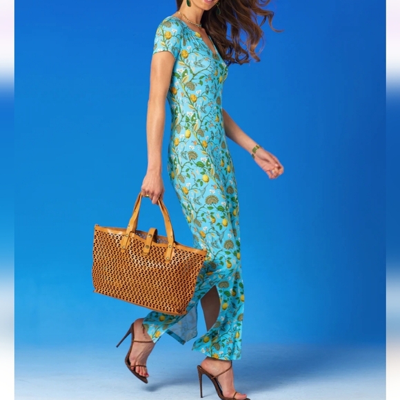 NicoBlu Flora Long Stretch Maxi Dress Size XS Turquoise Hummingbird Print NWOT - Picture 2 of 15